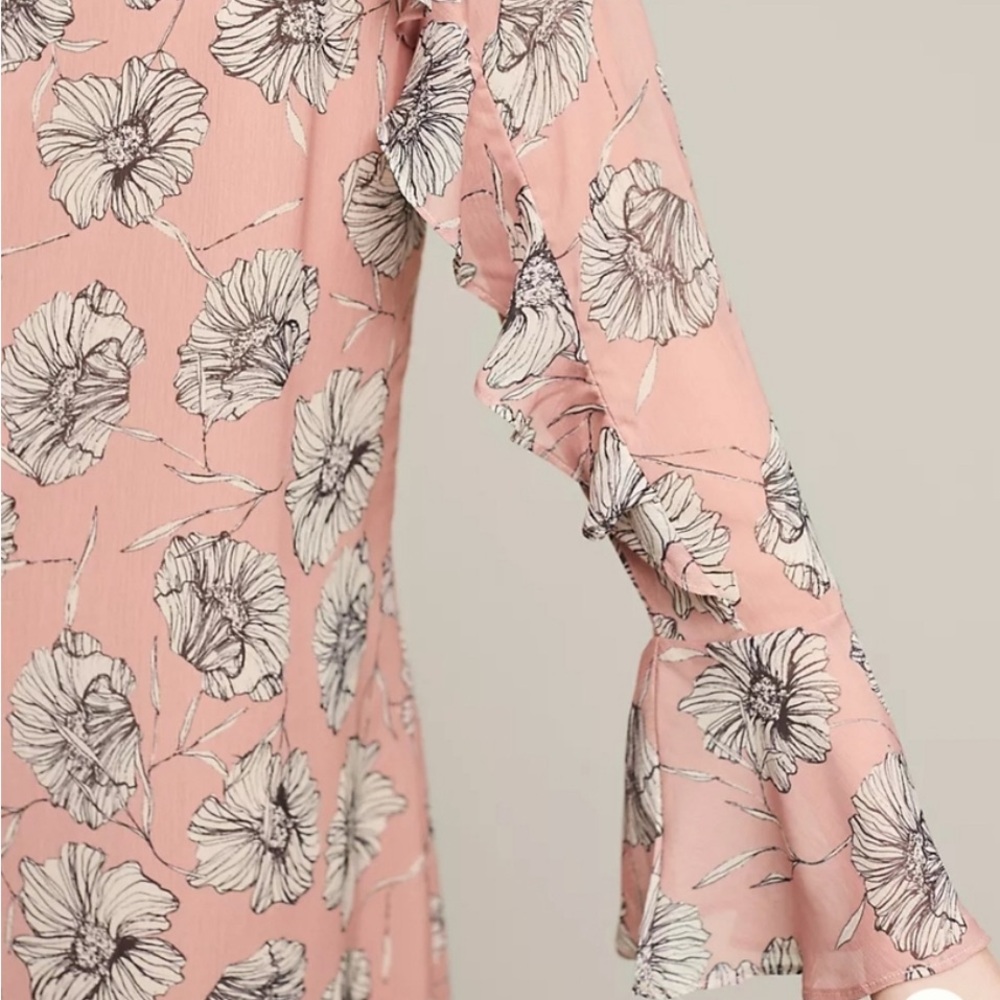 HD in Paris Anthropologie Floral Ruffle Bell Sleeves Pink Crepe Shift Dress - Picture 3 of 9